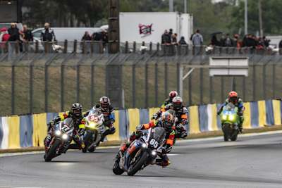 Mateusz Molik auf der Yamaha von Motobox