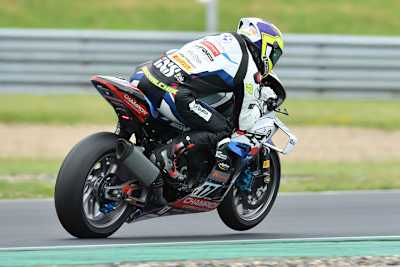 Ilya Mikhalchik mit Top-Zeit auf Pole