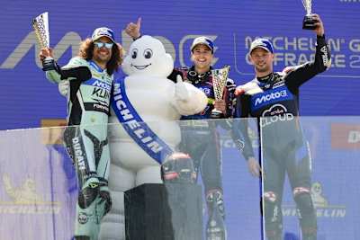 Podium in Le Mans, Rennen 1: Oscar Gutierrez, Andrea Mantovani und Alessandro Zaccone