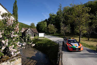   Thierry Neuville