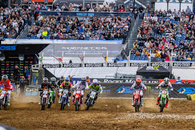 In Philadelphia gehen die US-Supercross-Meisterschaften in ihre 15. Runde