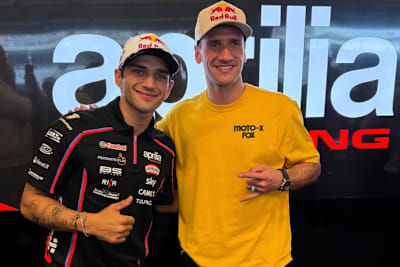 Ken Roczen mit «MotoGP-Besucher» Jorge Martin