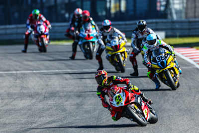 Alle mir nach...Tulovic (#3) gewinnt zwei mal