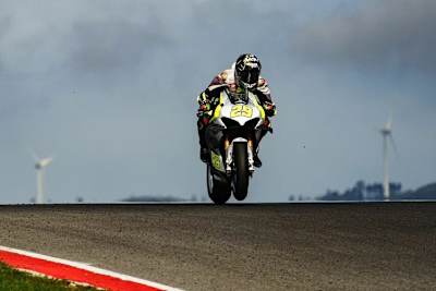 Andrea Iannone hat in Portimao Abstimmungsprobleme