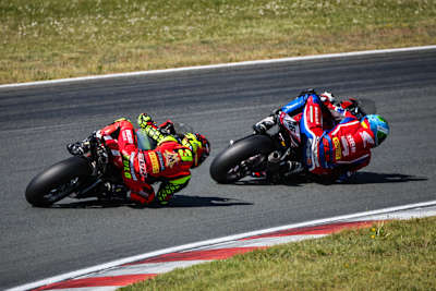 Florian Alt vor Lukas Tulovic