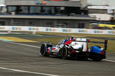 Zeigte allen das Heck: Der BMW M Hybrid V8 von Dries Vanthoor