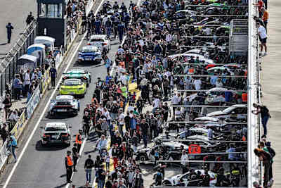 Viele Fahrzeuge sorgen erneut für Spannung