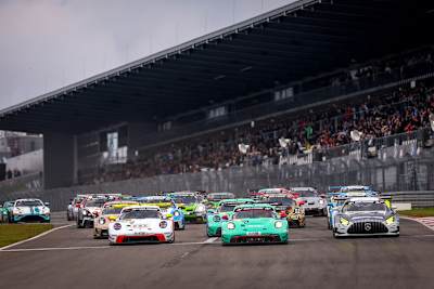 Die Nürburgring Langstrecken-Serie startet trotz der Katastrophe