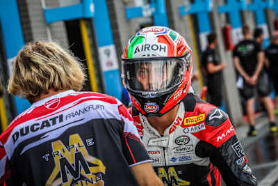 Lorenzo Zanetti mit operiertem Schlüsselbeinbruch