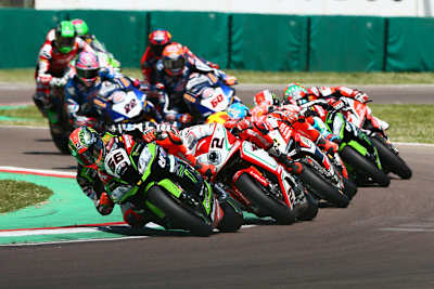 Kawasaki engagiert sich in der Superbike-WM sehr – und gewinnt