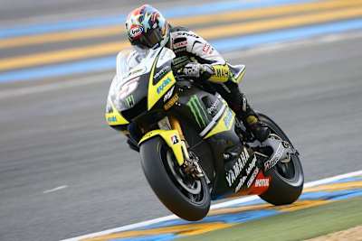 Edwards: Mit Slicks war nur Lorenzo schneller