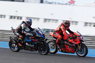 Das Duell des Jahres: Toprak Razgatlioglu (li.) gegen Nicolo Bulega