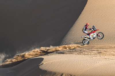 Laia Sanz beendete die dritte Etappe auf Position 26