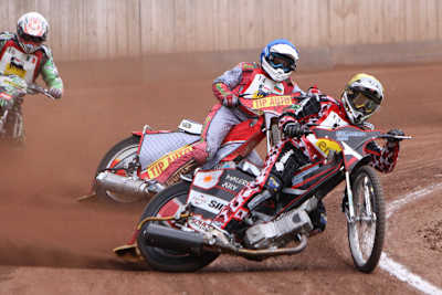 Fritz Wallner (vorne) ist mit neuem Bike schnell unterwegs