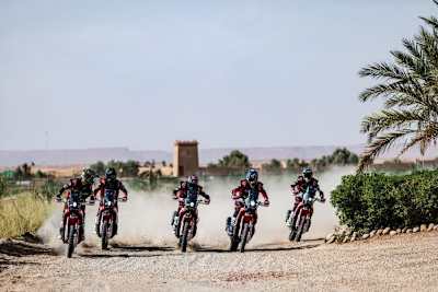 Honda will mit einem seiner fünf Piloten die Dakar 2020 gewinnen