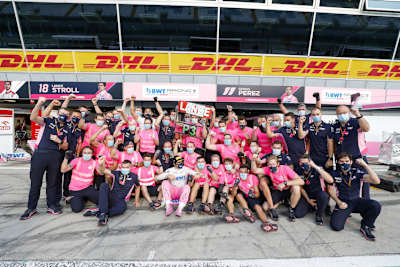 Racing Point feiert Rang 3 von Lance Stroll