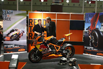 Stfan Nebel bei der KTM Präsentation