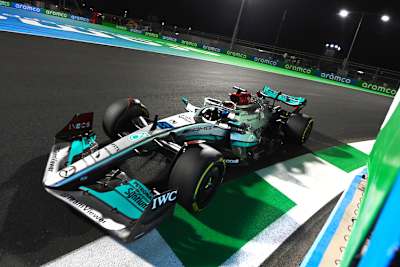 George Russell im Mercedes