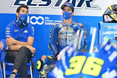 Frankie Carchedi und Joan Mir in der Suzuki-Box