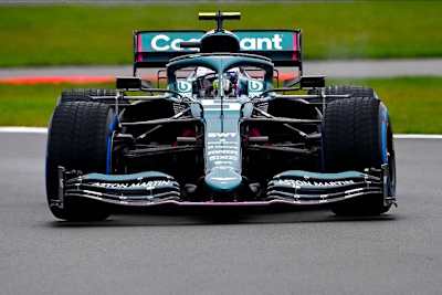 Sebastian Vettel im neuen Aston Martin