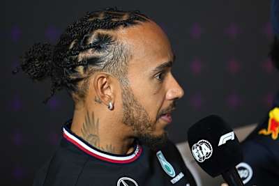Lewis Hamilton gab sich bei Fragen zum Crash der Spitzenreiter in Spielberg wortkarg und sagte: «Das hat nichts mit mir zu tun»