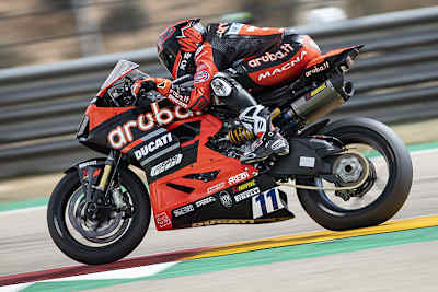 Nicolo Bulega auf der Ducati Panigale V2