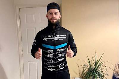 Erik Riss: Der Hand geht es gut, der Fuß ist in Gips