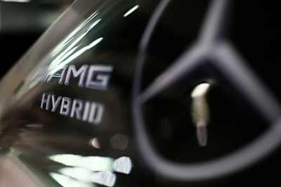 Mercedes-Benz scheint den neuen Silberpfeil fertig zu haben