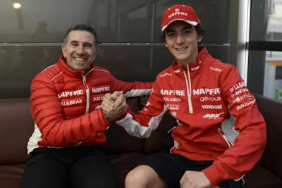 Jorge «Aspar» Martinez mit Francesco Bagnaia