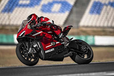 Ducati Panigale V4 Superleggera: 234 PS, 152 kg - noch Fragen?