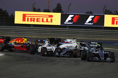 Lewis Hamilton ist von Valtteri Bottas angeschubst worden