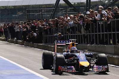 Sebastian Vettel beim Silverstone-Test