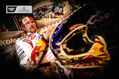 Franz Zorn wird von einer Schraube geplagt