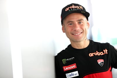 Alvaro Bautista blickt nach vorne