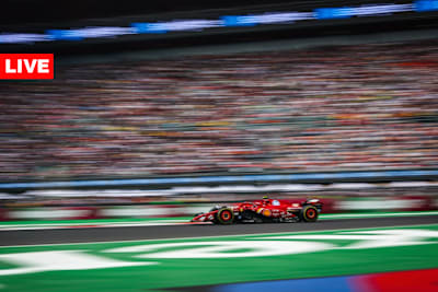 Carlos Sainz hat in Mexiko seinen zweiten Saisonsieg erobert