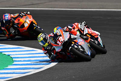 «Ich musste clever fahren», erzählte Tom Lüthi (vorne)