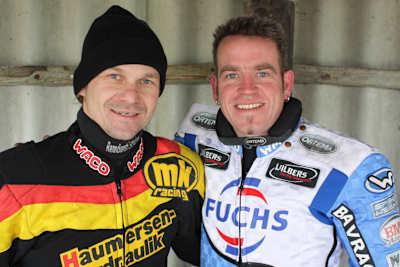 Kröger (li.) und Katt testeten in Brokstedt