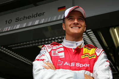 Er macht wirklich jeden Quatsch mit: Timo Scheider