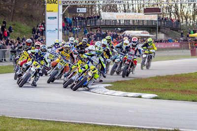 Am kommenden Wochenende fällt in Harsewinkel der Startschuss für die Supermoto-DM 