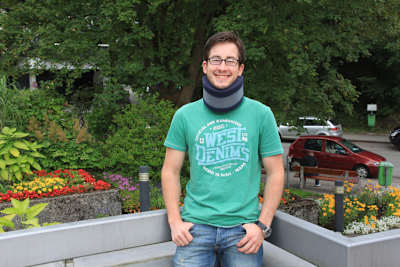 Noch muss Richard Speiser eine Halskrause tragen