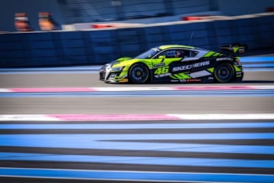 Blick auf die Seite des Audi R8 LMS GT3 evo II von Valentino Rossi