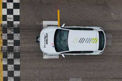 Peugeot 208 Racing TC6