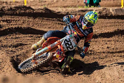 Tony Cairoli in Kegums: Sieg auf der Red Bull-KTM 