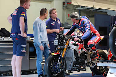 Leon Camier hält die Taktik von Honda für richtig