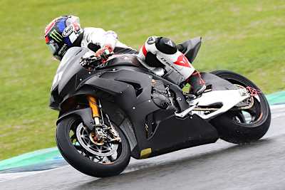 Leon Haslam eroberte für Honda die Bestzeit