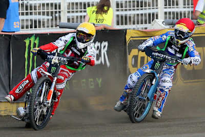 Iversen (links) machte den Titel für die Dänen perfekt