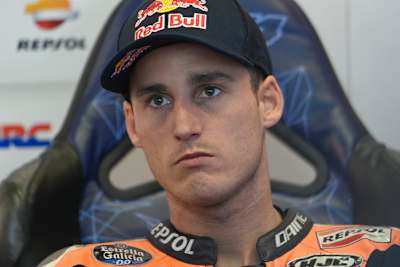 Der Gesichtsausdruck von Pol Espargaró spricht Bände