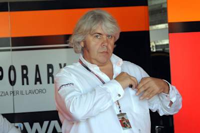 Forward-Chef Giovanni Cuzari