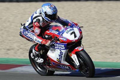 Carlos Checa wartet auf Ducati