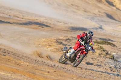 Kevin Benavides holte sich den Sieg auf Etappe 10